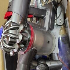 ダイソンv8アブソルート　掃除機　部品取りの画像