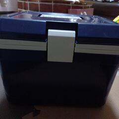 (相談中)(美品)クーラーボックス