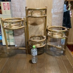 値下げしました。花鉢置き、植木鉢置き