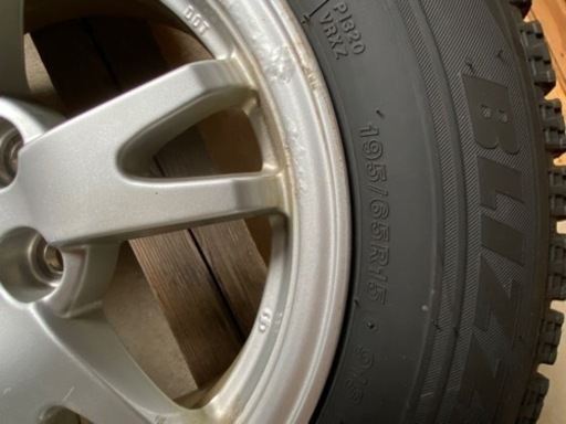 195/65R15 スタッドレスタイヤ　ホイール4本セット　