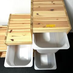 定価17,800円　70％off ☆彡【 IKEA / イケア 】 TROFAST トロファスト 収納コンビネーション 収納棚 収納ボックス バーチ材合板 お片付け キッズ こども フレーム のみ ライトホワイトステインパイン 94x44x91 cm 階段 おしゃれの画像