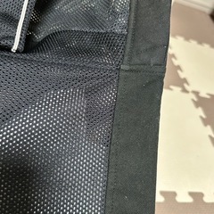 ★ベビービョルン バウンサー 黒メッシュの画像