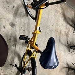 普通の自転車の画像