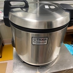 【美品】21年 タイガー業務用炊飯器JNO-A360
