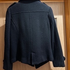 on the couch ピーコートの画像