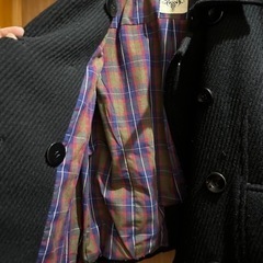 on the couch ピーコートの画像