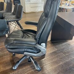 10/22（日）15時集合！【オフィスチェア５万円を１台プレゼント】オマケで150㎝デスクもつけます！ださい！（の画像
