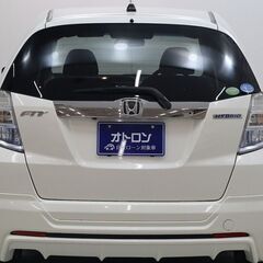 【燃費が良く乗り心地の良い車！！】　小回りが効くので運転しやすいです。の画像