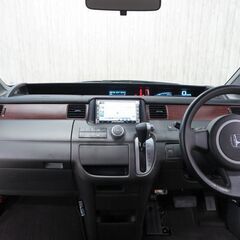 【室内が広くて車高が高いので視野が広い車！！】　ミニバンの中では...