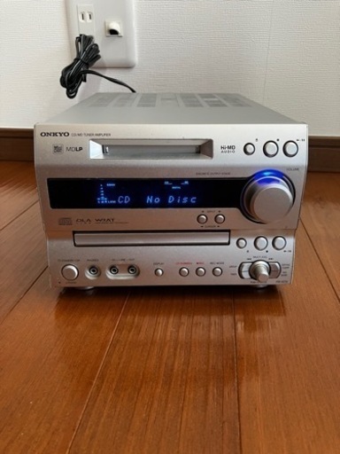 ONKYOのコンポ、BOSEヘッドフォン