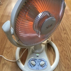 ハロゲンヒーター  NE-H800  日本製の画像