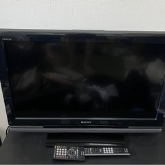SONY32型液晶テレビと木製机(幅150cm)　お引き取りの画像