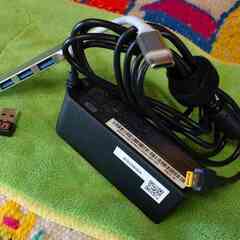 NEC LAVIE Hybrid ZERO HZ100/DASの画像