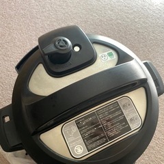 インスタポット　電子ポット　圧力鍋の画像