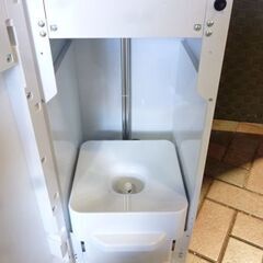 Frecious slat ウォーターサーバー WFD-1900 白 温水 冷水 フレシャススラット 通電OK 札幌市東区 新道東店の画像
