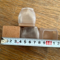 24個セット 椅子脚カバー 椅子脚 キャップ いすの足カバー キズ防止 騒音 滑り止め 簡単装着の画像