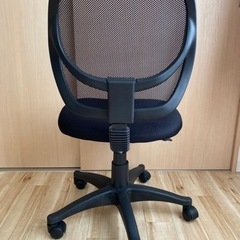 【お引取決定しました】デスクチェアの画像
