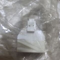 モジュラーケーブル用２分配アダプターの画像