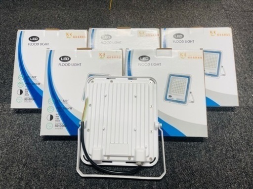 極薄型 LED投光器 50W 5個セット 広角120° 昼光色6000K 5500LM IP67 作業灯 駐車場灯 防水 屋外