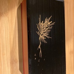 塗りの2段弁当箱