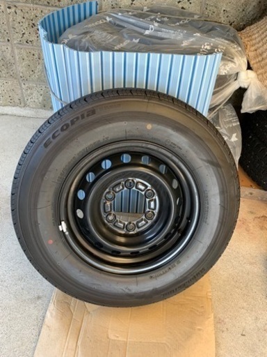 純正新車外しブリヂストンタイヤホイールセット