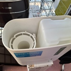 スチーム式アロマ加湿器の画像