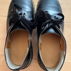 レザー厚底シューズ 24cmの画像