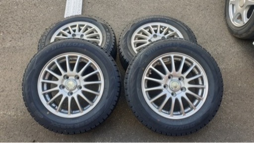 ダンロップ ウィンターマックス02  195/65R 15 ホイール付き 2022年購入 スタットレスタイヤ　冬用タイヤ