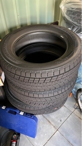 245/60 R18 スタッドレス