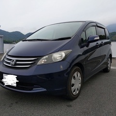 【車検あり！】即乗り出し可大人気フリード8人乗り！