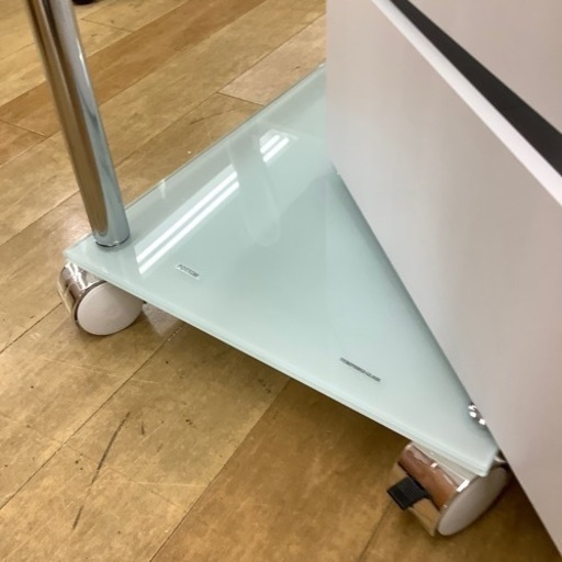 ガラス天板のワゴン　スライド引き出し【トレジャーファクトリーラパーク岸和田店】 ガラス天板のワゴン スライド引き出し【トレジャーファクトリー