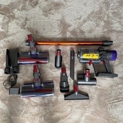 中古 訳あり●ダイソン Dyson コードレスクリーナー V10...