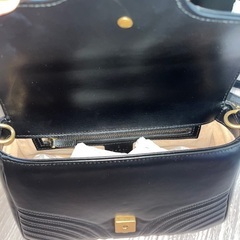 GUCCI グッチ 〔GGマーモント〕ミニ トップハンドルバッグの画像