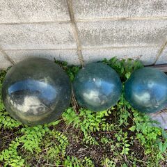 T昭和レトロ アンティーク ガラスの浮き玉 約12.5cm レアガラス 気泡硝子 T昭和レトロ アンティーク ガラスの浮き玉 約12.5cm レアガラス 気泡硝子