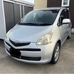 トヨタ　ラクティス　4WD AT