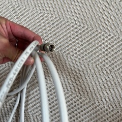 テレビ用アンテナケーブル　約2Mの画像