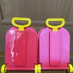 ピカチュウ　キャリーカート　キャリーケース　ポケモン　おもちゃ　玩具　1つ300円 の画像
