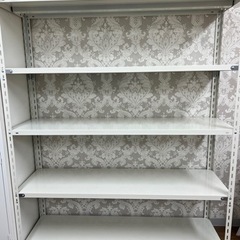【無料】スチール棚の画像