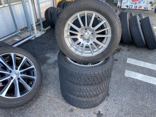 🚗【スタッドレスタイヤ】アルミ付 ヤリス/アクア/フィット2【カー用品･ホイール買取アールワン田川】