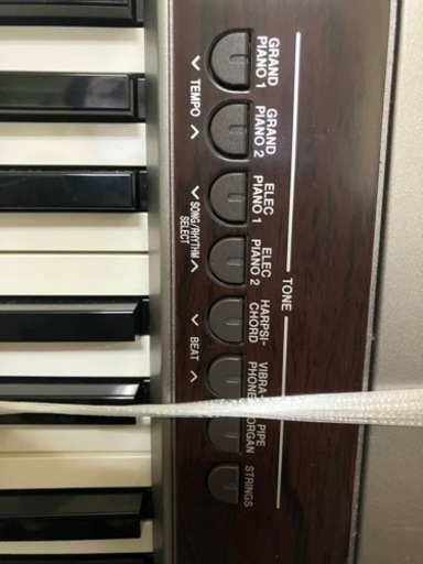 商談中電子ピアノ　CASIO Privia