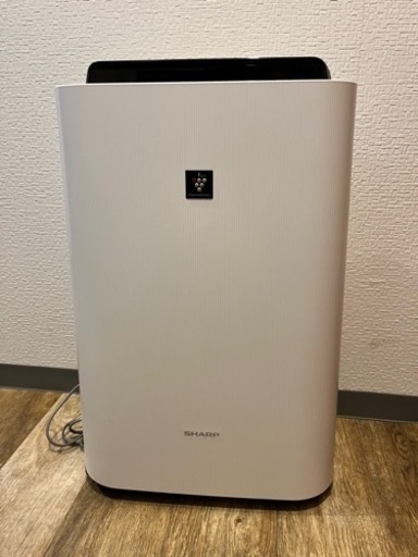 シャープ　空気清浄機　KC-H50-W