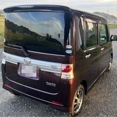 タントカスタム2年車検付き4WDの画像
