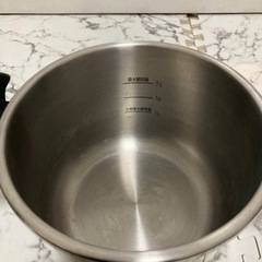 ステンレス圧力鍋　6L   IH対応の画像