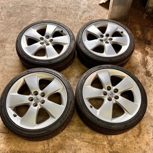 トヨタ 30系 プリウス Sツーリング 純正 ホイール タイヤ 4本セット 5H-100 17インチ 7J+50 215/45R17 2022年製ミネルバ！ほぼ新品！