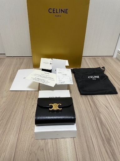 CELINE財布