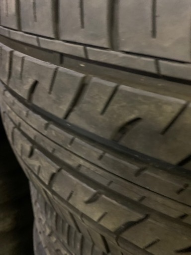 275/50R21 ダンロップ新車添付？8部山