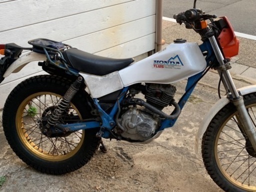 バイク TL125