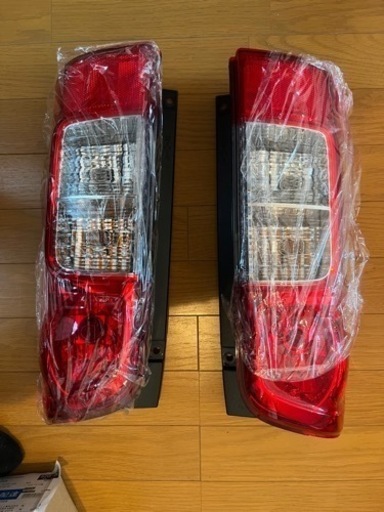 日産 キャラバン パーツ