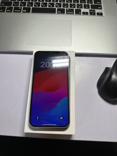 iphone 12 64gb 無料のシム