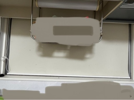 一級　突っ張り棒式　ロールカーテン